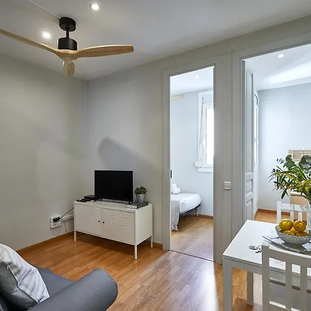 Bbarcelona Montjuic Apartment Exterior photo